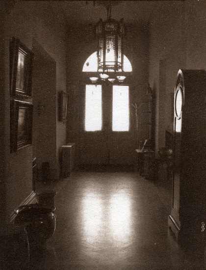 Front Hallway Pardee Home Museum